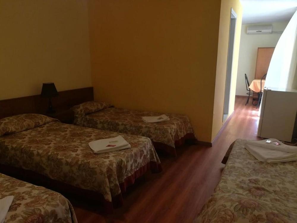 Hotel Hispano Montevideo Extérieur photo