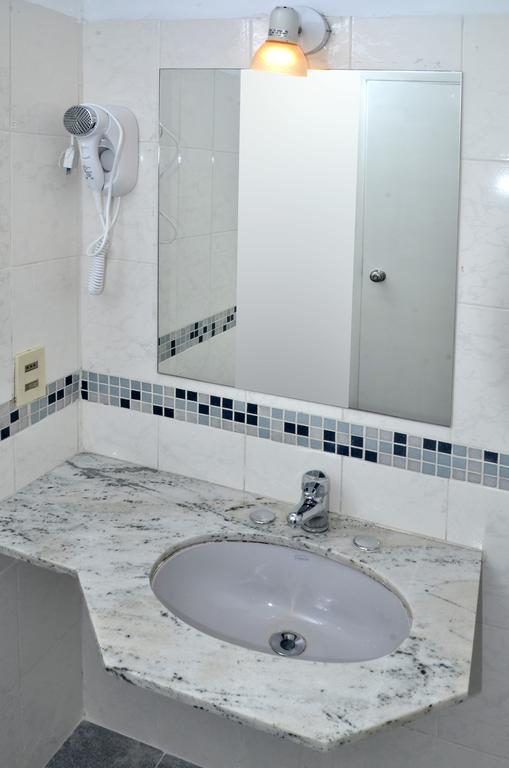 Hotel Hispano Montevideo Extérieur photo