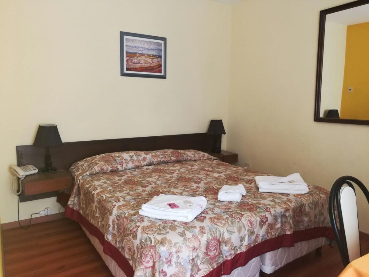 Hotel Hispano Montevideo Extérieur photo